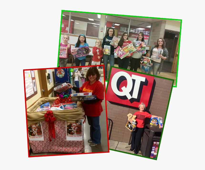 Marine Parents Volunteers Donate To Toys For Tots - Room, HD Png Download