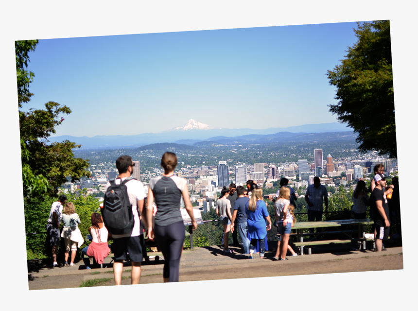 Visitors At Viewpoint - Portland Skyline From Pittock Mansion, HD Png Download