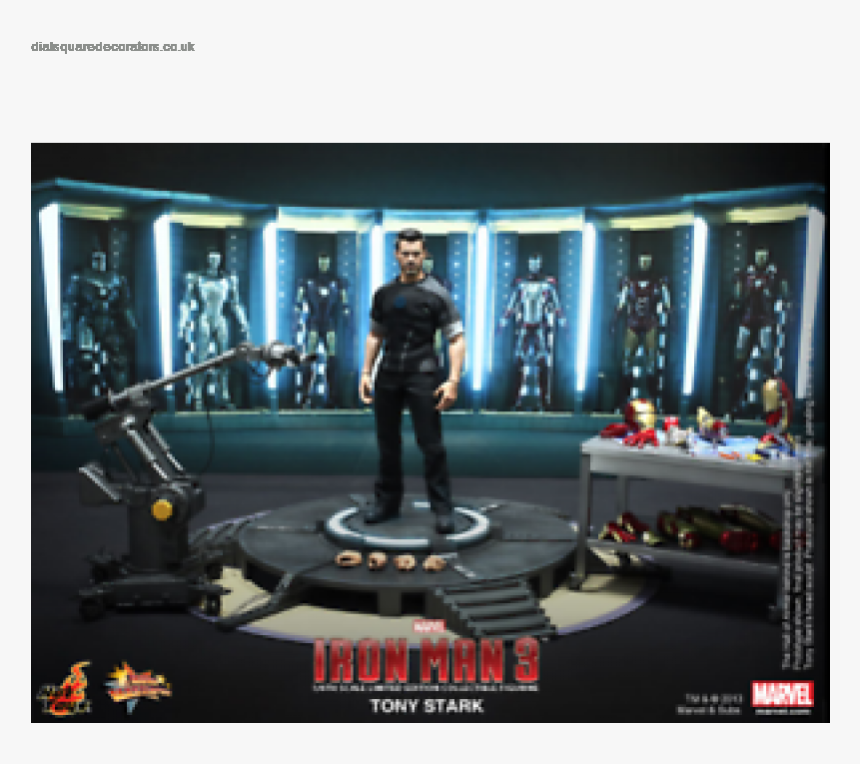Hot Toys Tony Stark Armor Testing - Hot Toys Tony Stark Workshop, HD Png Download