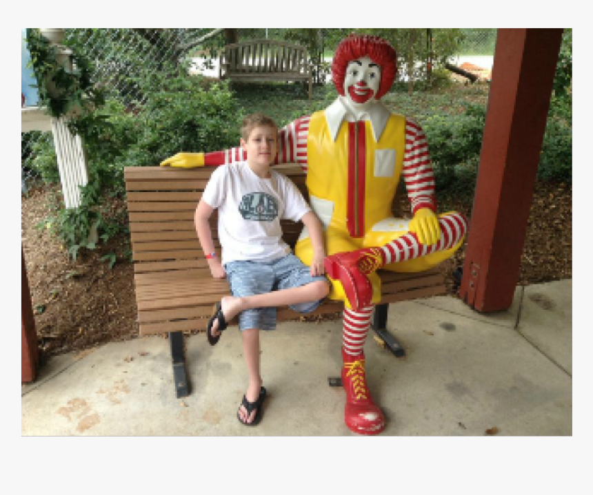 Reece, The One Lung Wonder Presented By Ronald Mcdonald - Ronald Mcdonald Real Story, HD Png Download