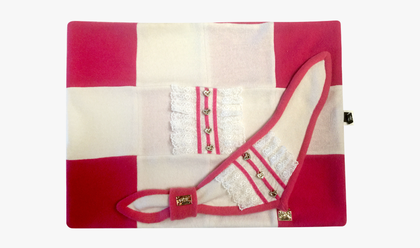 Fifi & Romeo 
 Class Lazyload Lazyload Mirage 
 Style - Patchwork, HD Png Download