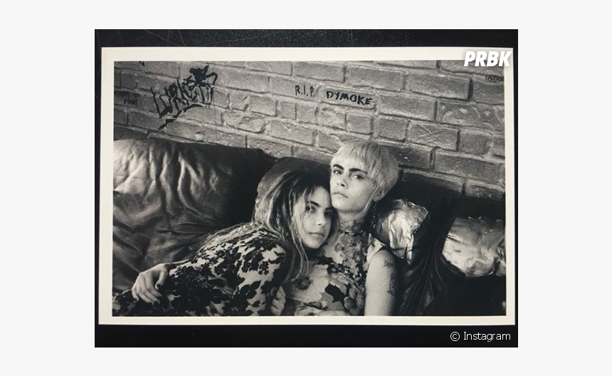 Ashley Benson Et Cara Delevingne En Couple - Cara Delevingne Ashley Benson Instagram, HD Png Download