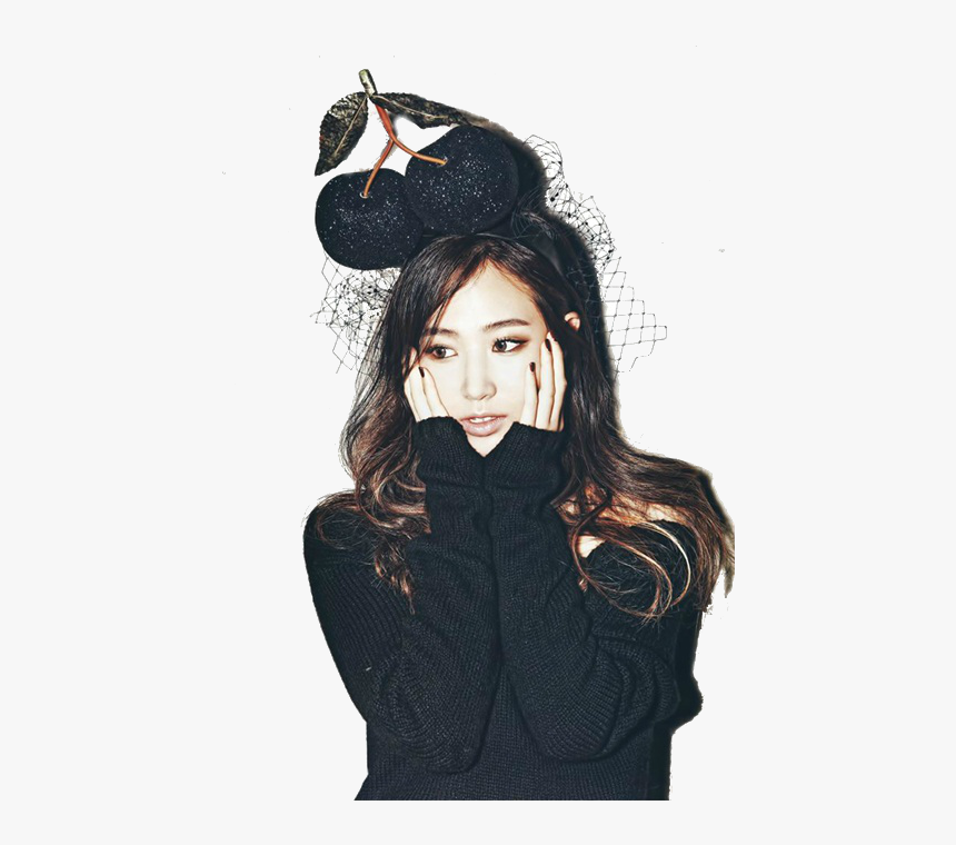 Hair,black Accessory,cap,beanie,art - Kwon Yuri Photoshoot, HD Png Download