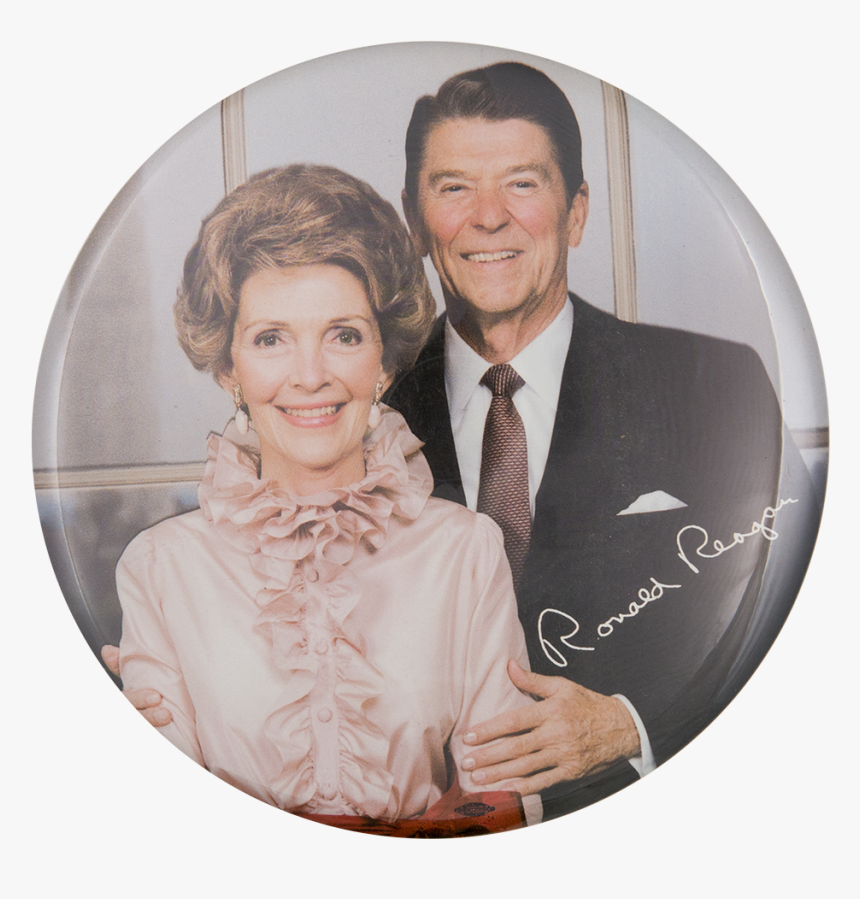 Nancy And Ronald Reagan Color Portrait Political Button - Ronald And Nancy Reagan, HD Png Download