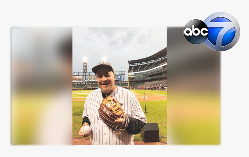 Chicago Son Surprises Dad With Baseball Glove He Has - Baseball Player, HD Png Download