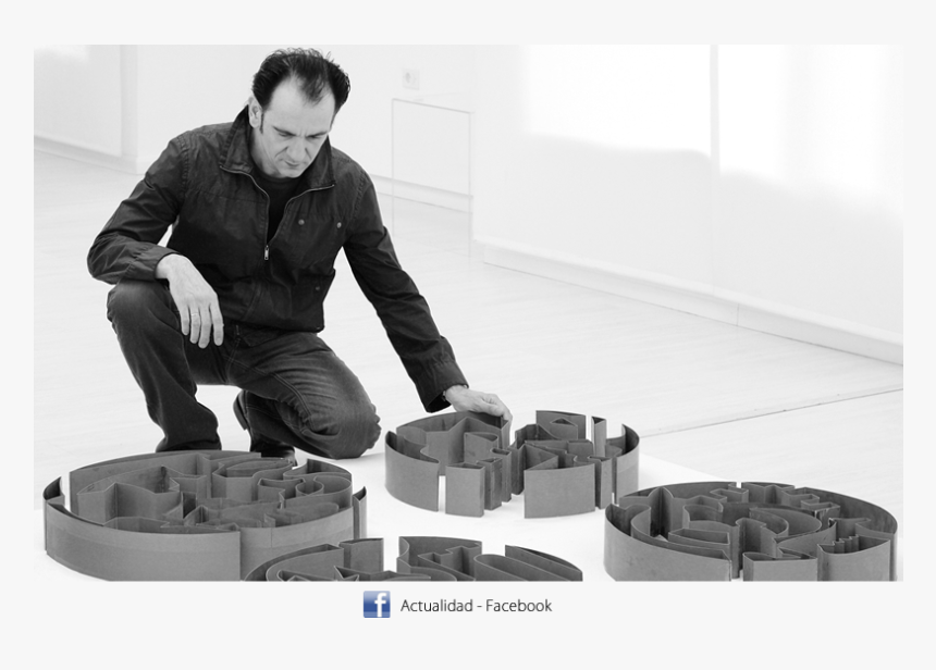 Santiago Arranz Paris Artista Escultor Pintor Diseno - Floor, HD Png Download