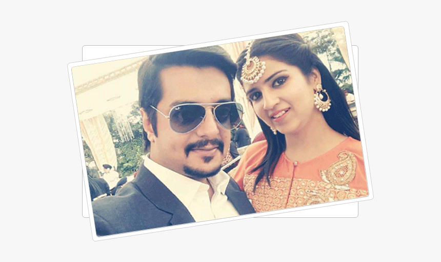 Participants Of Raksha Bandhan Selfie With Sister Contest - Gentleman, HD Png Download