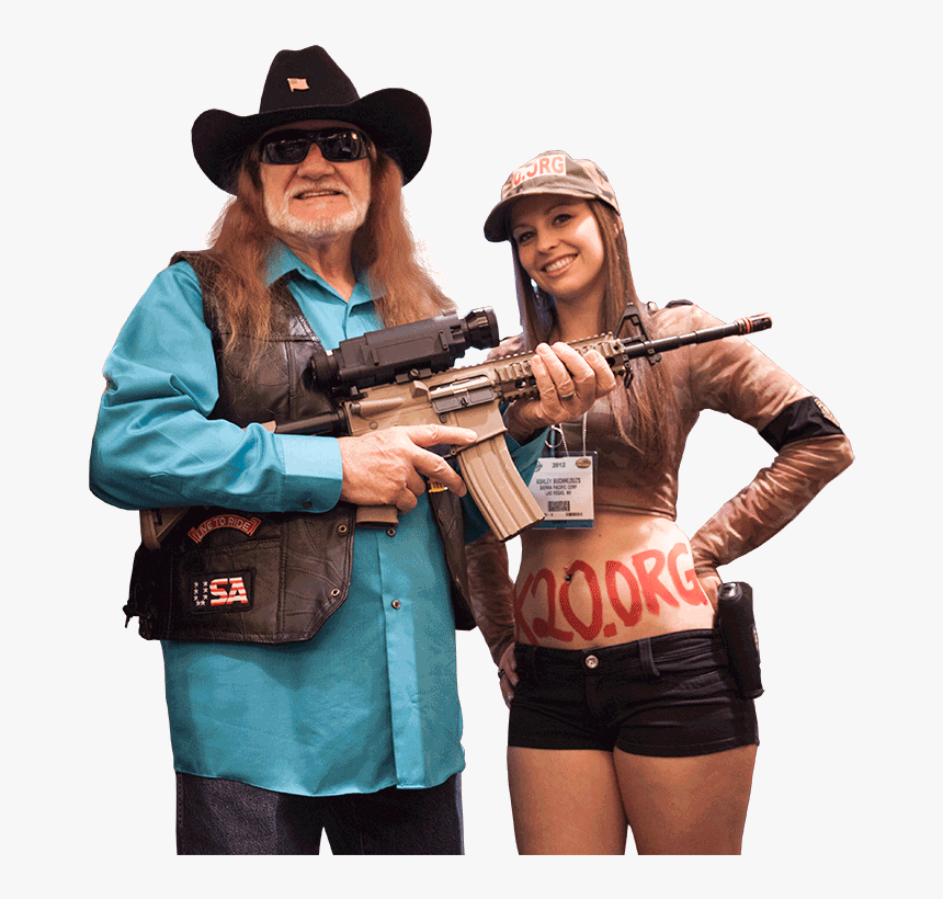 Willie Holding His Rifle With A T14 Thermal Scope Mounted - Gun Barrel, HD Png Download