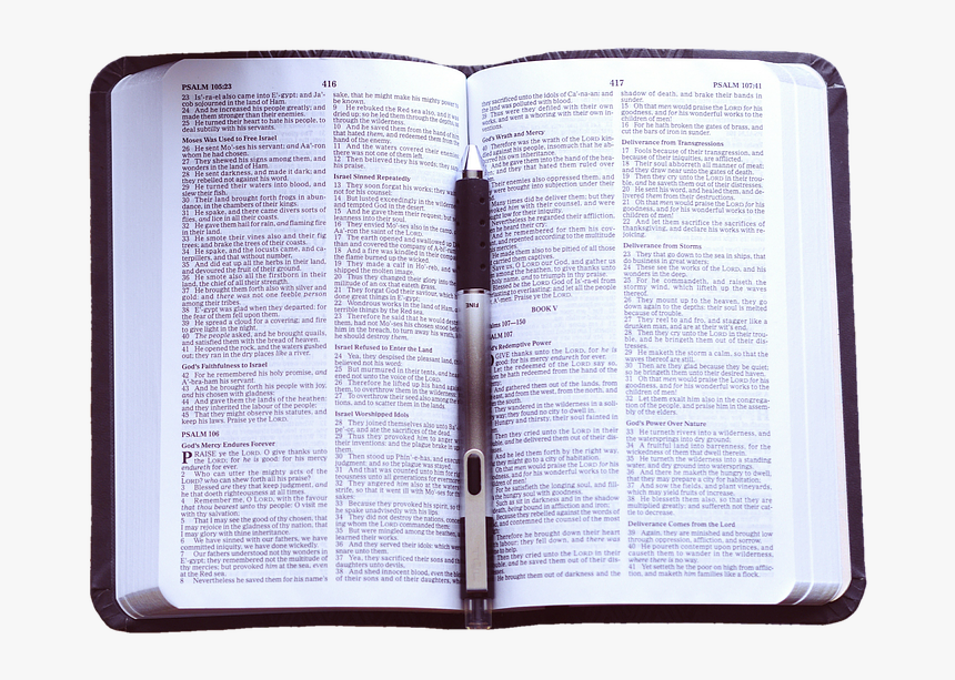 Bible Open To Matthew 22, HD Png Download