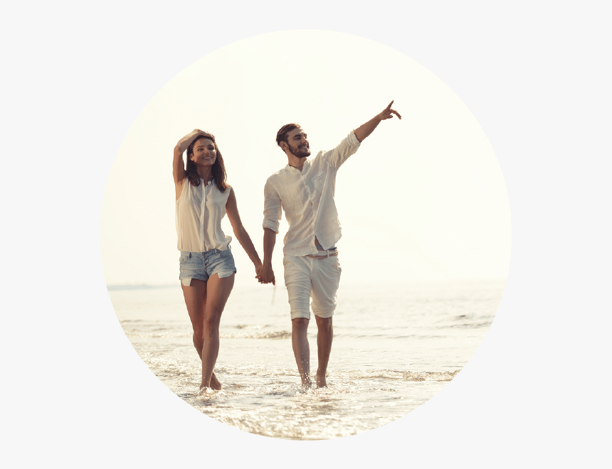 Couple Walking Down Beach Holding Hands - Vacation, HD Png Download