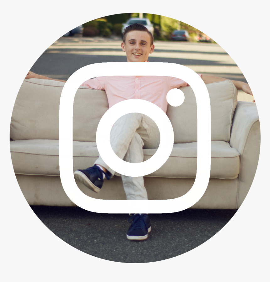 Instagram Icon White On Black Circle - Sitting, HD Png Download