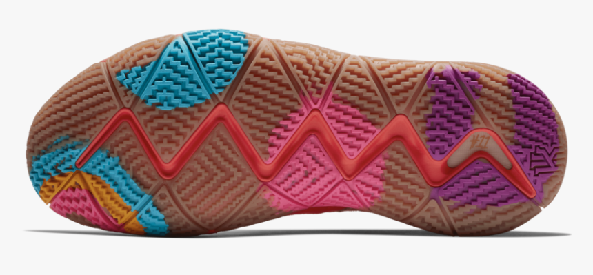 lucky charm kyrie 4s