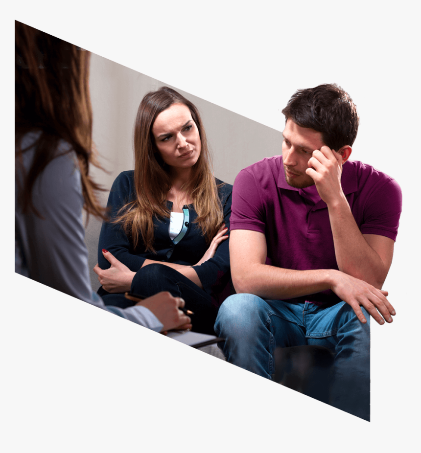Woman And Man Seated Beside Each Other On A Couch, - Communicate With Family, HD Png Download
