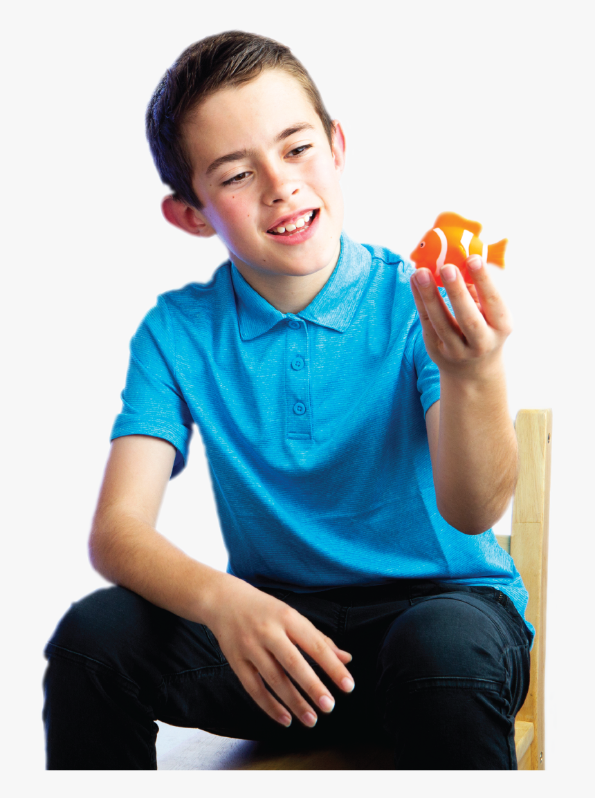 Boy Holding Gizmo - Sitting, HD Png Download