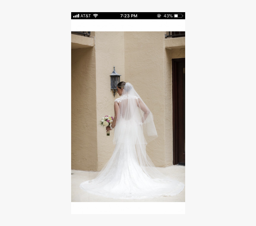 Berta 15-01 Plunging V Neck - Veil, HD Png Download