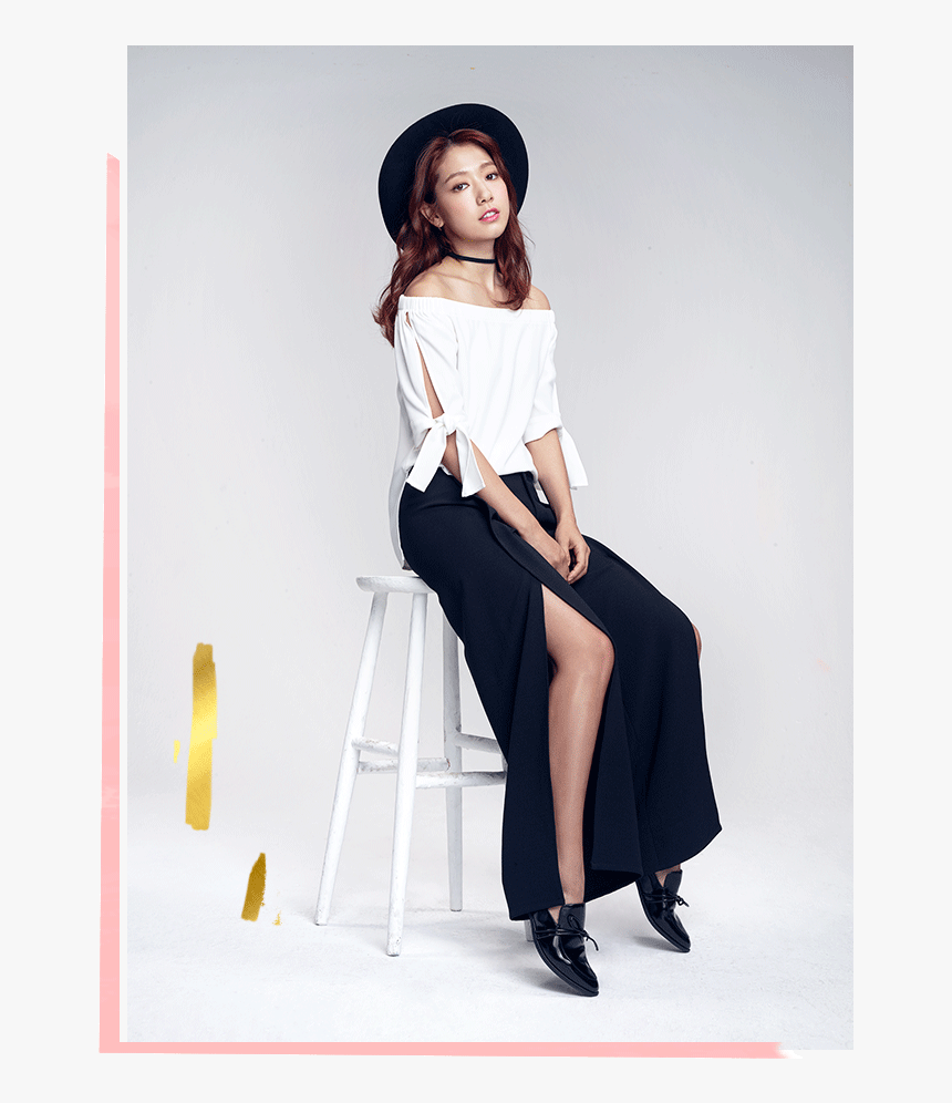 June 2 1 Bench - Park Shin Hye Selena Gomez, HD Png Download