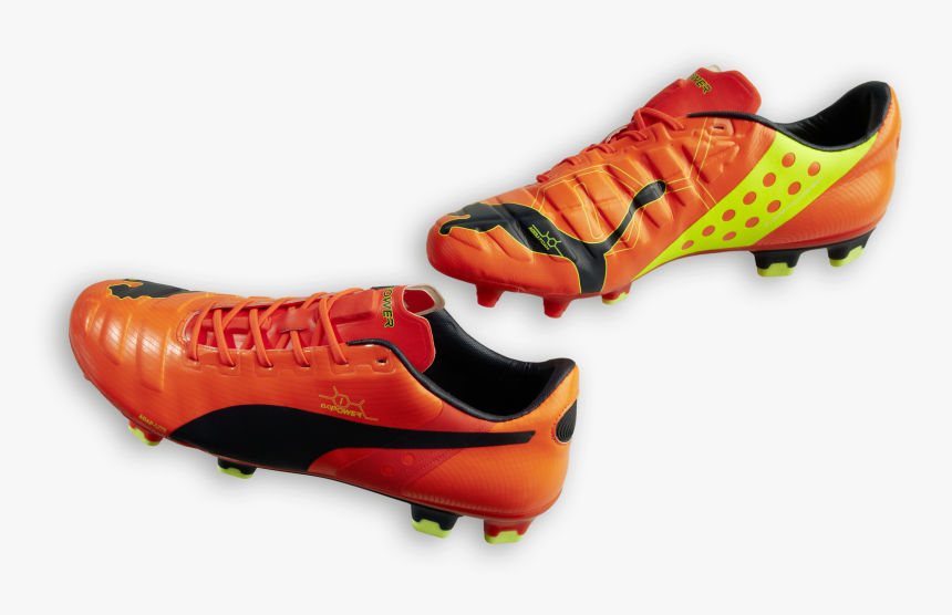 new football boots puma